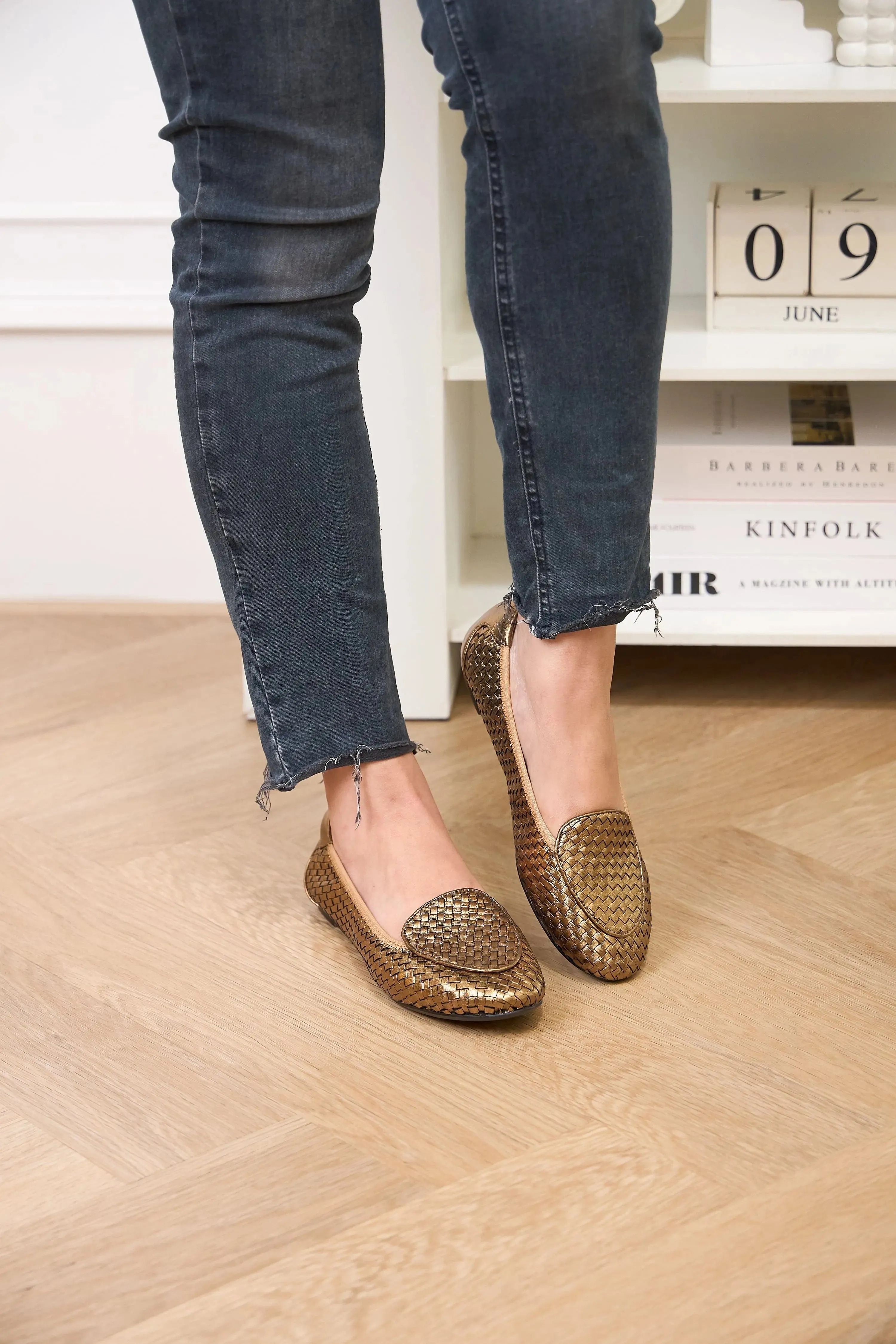 Clapham - Bronze Woven Leather Loafer (EU36 )