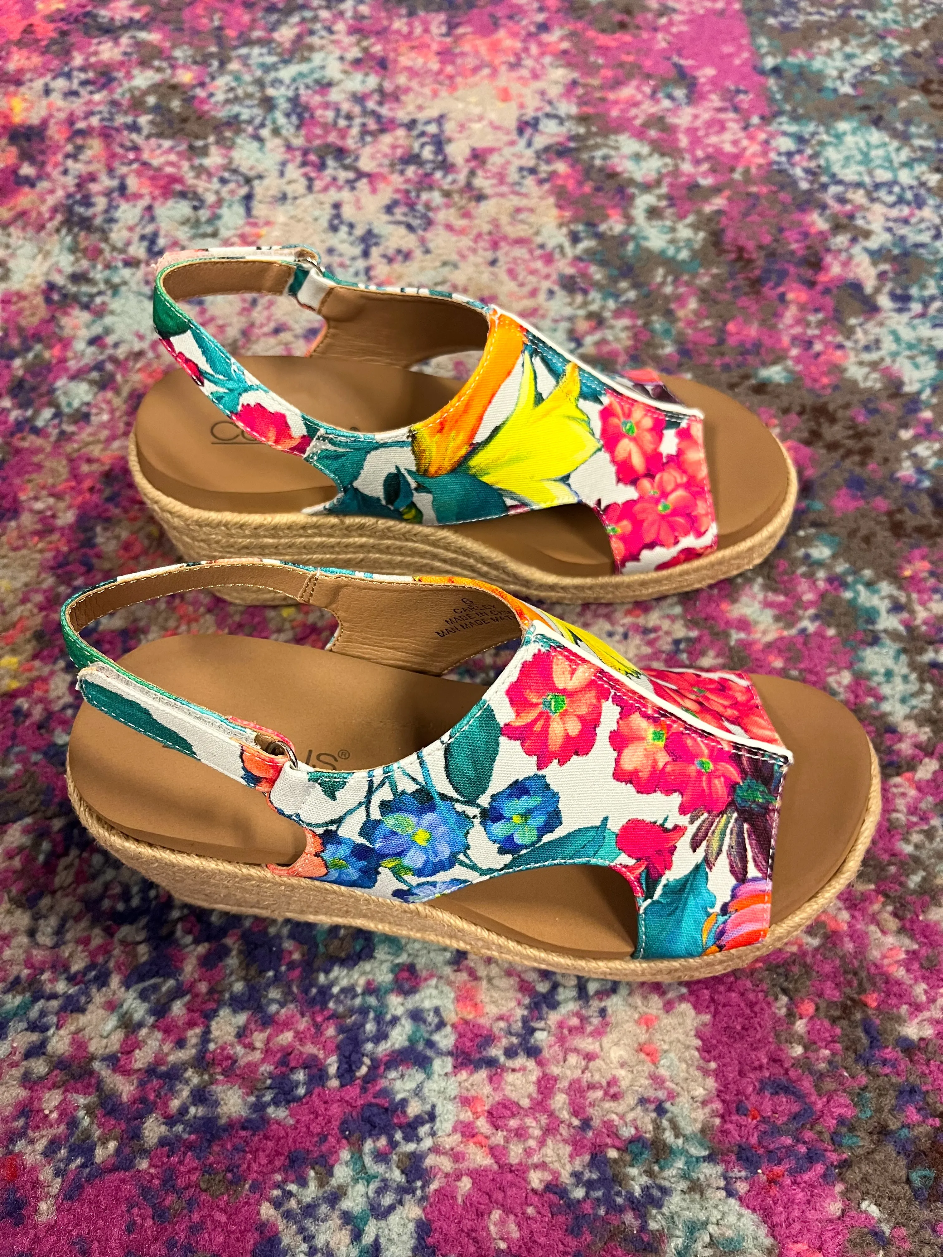 Corky's Carley Wedge White Multi Floral Jute