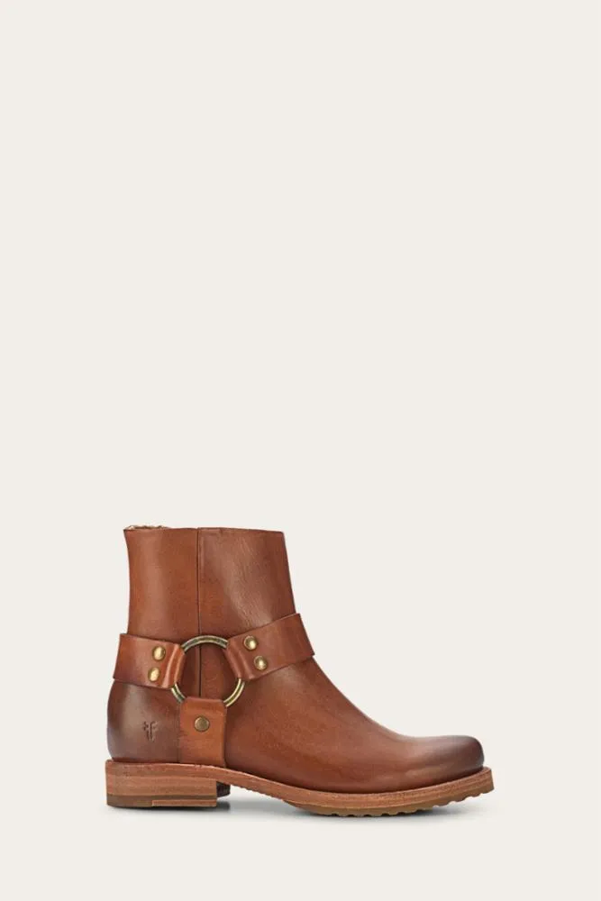 Frye  Women's 72493 Brown M