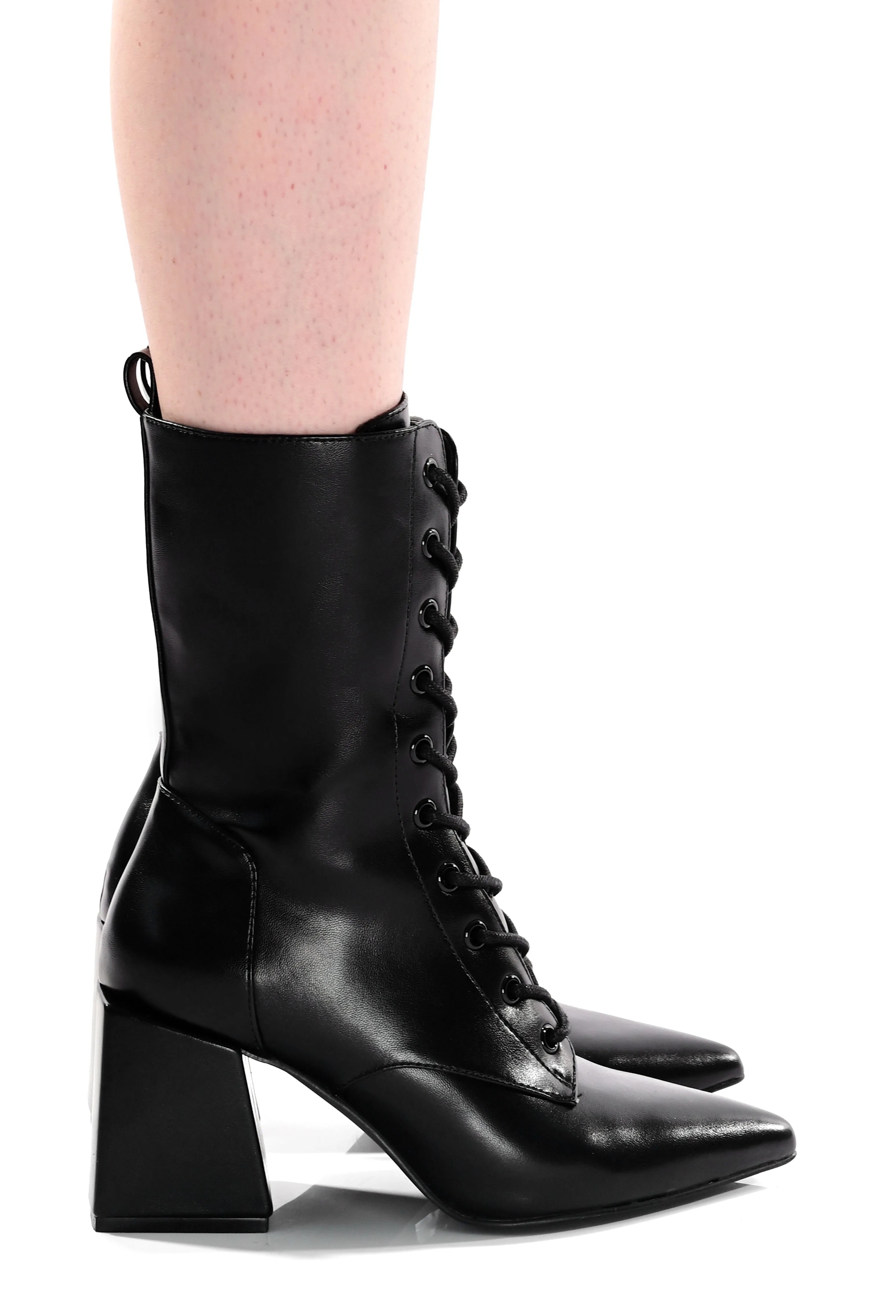 Ghost Host Boot - Sizes 10 & 12 left!