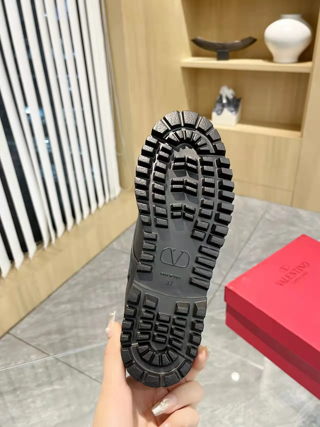 SE1461  Vlogo Signatrue Combat Boot / Size5-11