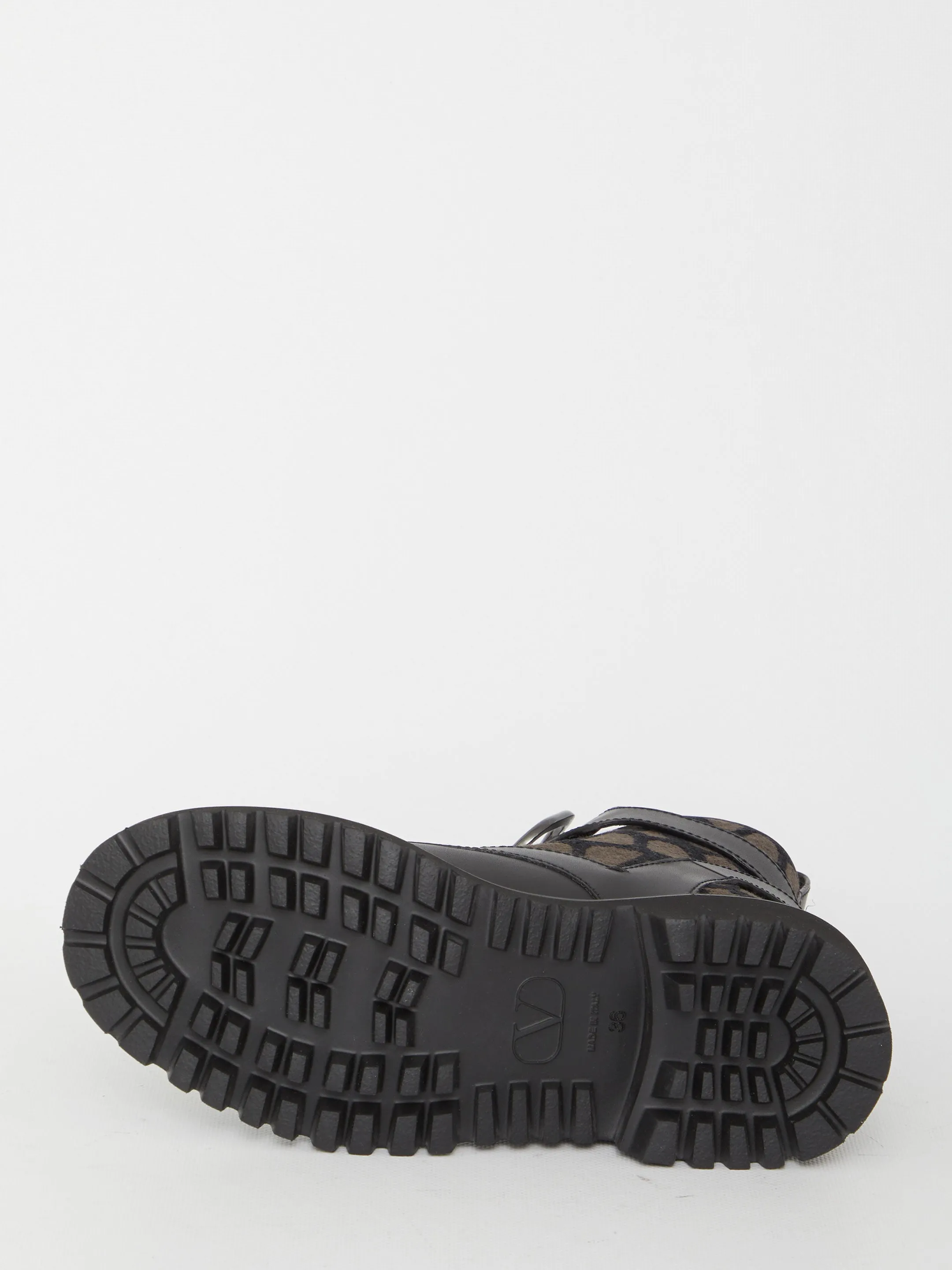 Valentino Garavani Vlogo Signature Combat Boots